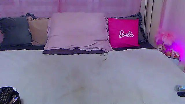 Snapshot of BustyVicky chatting on October 11, 2025, 10:00 pm BustyVicky online show from October 11, 2025, 10:00 pm