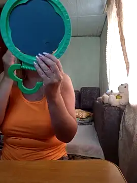 Snapshot of BustyBlond chatting on September 9, 2025, 4:22 am BustyBlond online show from September 9, 2025, 4:22 am