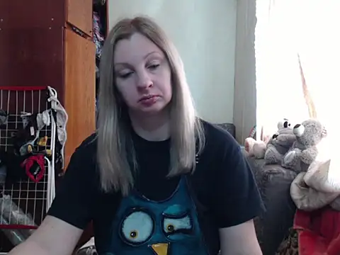 Snapshot of BustyBlond chatting on March 23, 2025, 8:15 am BustyBlond online show from March 23, 2025, 8:15 am