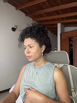 GabriSaenz online show from April 1, 2026, 12:50 pm