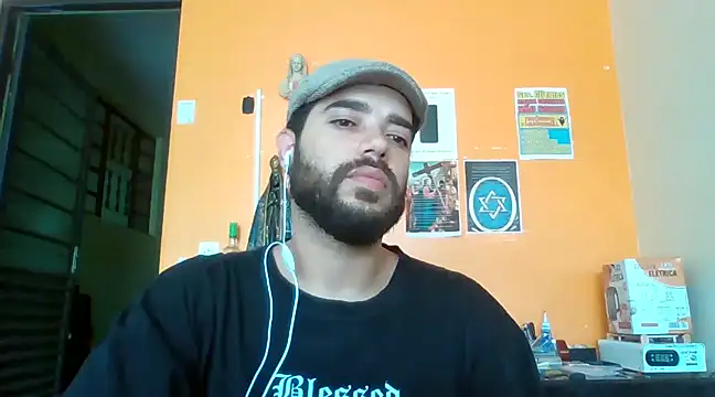 Snapshot of Magno_ATV chatting on January 8, 2025, 2:14 pm Magno ATV online show from January 8, 2025, 2:14 pm