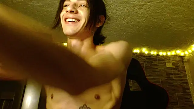 Snapshot of omar_alurba chatting on April 2, 2026, 11:55 pm omar alurba online show from April 2, 2026, 11:55 pm