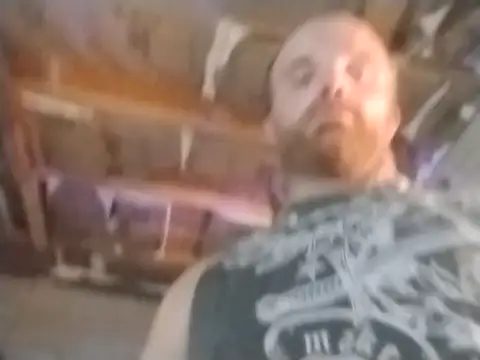 Snapshot of 420pussylickr chatting on September 12, 2025, 9:20 am 420pussylickr online show from September 12, 2025, 9:20 am