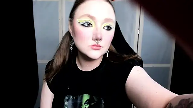 YourDyingBride online show from November 20, 2025, 5:08 am