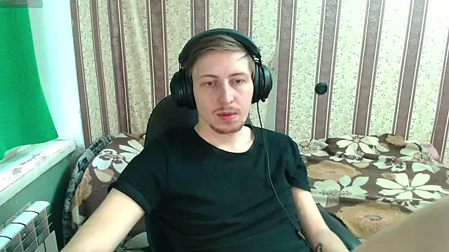 darienlarge online show from November 9, 2025, 10:41 am