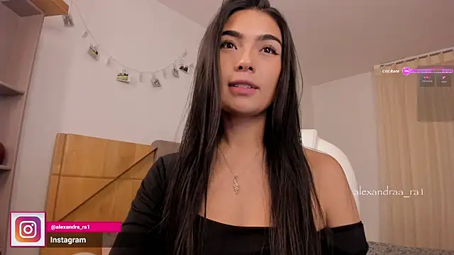 Alexandra ra online show from October 27, 2025, 3:07 am