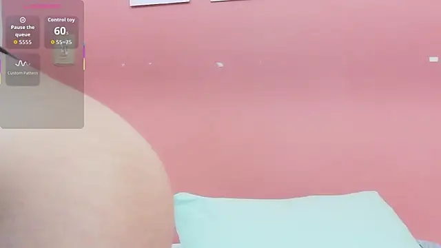 Snapshot of skinnyandcute chatting on October 29, 2025, 7:57 pm skinnyandcute online show from October 29, 2025, 7:57 pm