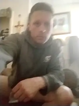 Snapshot of curiouscock38 chatting on March 21, 2025, 6:18 pm curiouscock38 online show from March 21, 2025, 6:18 pm