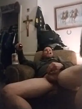 Snapshot of curiouscock38 chatting on March 16, 2025, 12:22 pm curiouscock38 online show from March 16, 2025, 12:22 pm