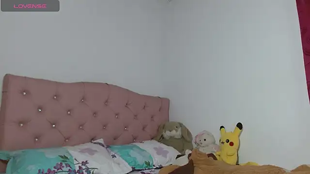 emily littesweet online show from December 21, 2025, 12:13 am