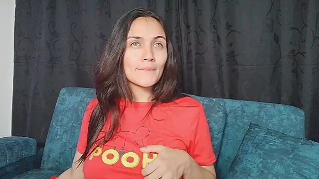 Dalia D online show from April 16, 2026, 1:17 am