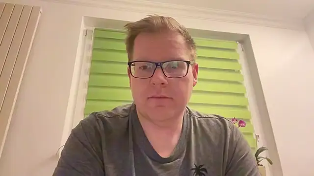 Snapshot of AnnualSunrise chatting on January 25, 2025, 9:04 pm AnnualSunrise online show from January 25, 2025, 9:04 pm