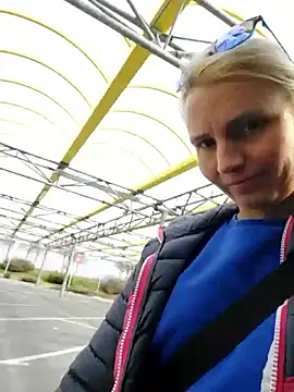 Snapshot of AnnualSunrise chatting on March 22, 2025, 1:41 pm AnnualSunrise online show from March 22, 2025, 1:41 pm