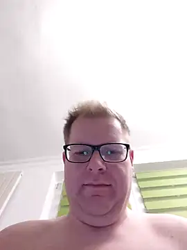 Snapshot of AnnualSunrise chatting on January 5, 2025, 7:17 pm AnnualSunrise online show from January 5, 2025, 7:17 pm