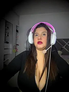 Snapshot of ValleryParker chatting on November 28, 2025, 7:41 am ValleryParker online show from November 28, 2025, 7:41 am