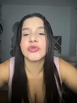 ValleryParker online show from March 10, 2026, 1:31 am