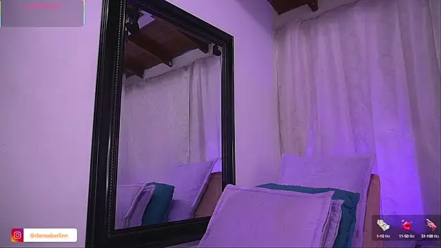 danna berlin  online show from October 2, 2025, 7:17 pm