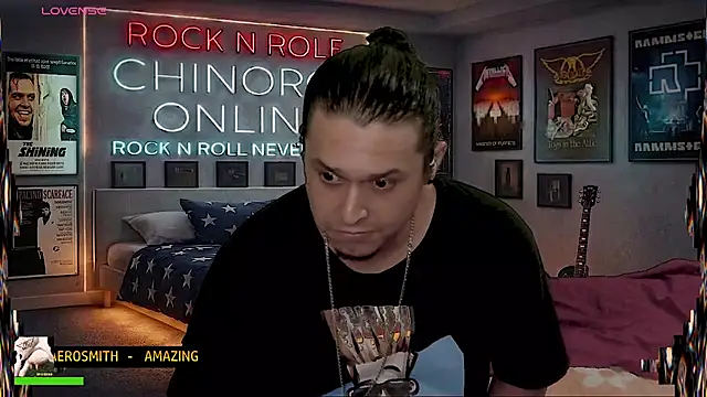 Snapshot of chino_roz chatting on April 15, 2026, 11:38 pm chino roz online show from April 15, 2026, 11:38 pm