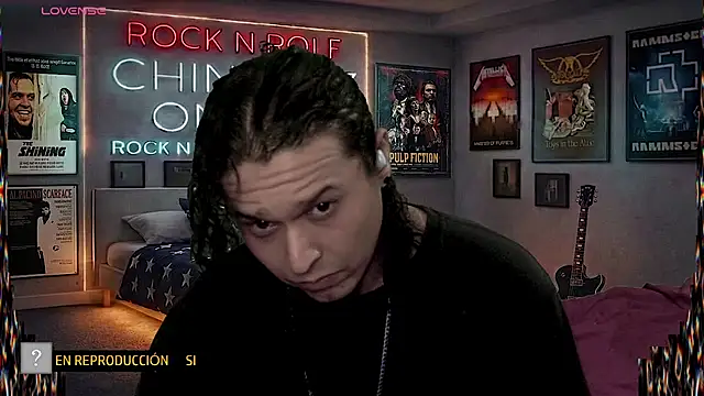 Snapshot of chino_roz chatting on April 27, 2026, 6:55 am chino roz online show from April 27, 2026, 6:55 am