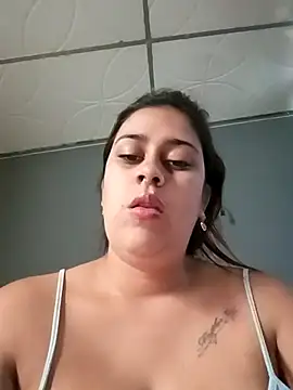 Snapshot of Latina_sexy1 chatting on October 21, 2025, 3:11 pm Latina sexy1 online show from October 21, 2025, 3:11 pm