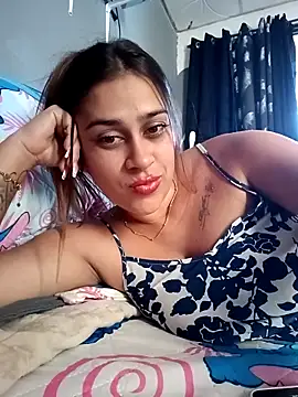 Snapshot of Latina_sexy1 chatting on March 15, 2026, 5:42 pm Latina sexy1 online show from March 15, 2026, 5:42 pm