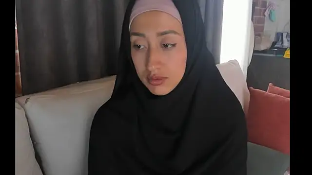 Snapshot of adila_anich chatting on March 13, 2026, 8:58 pm adila anich online show from March 13, 2026, 8:58 pm