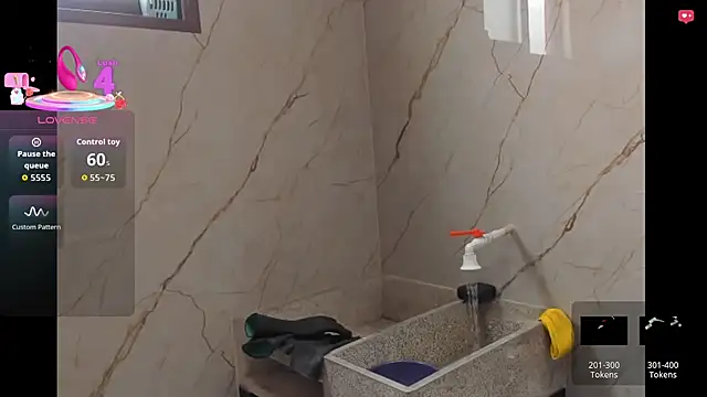 Snapshot of adila_anich chatting on November 9, 2025, 7:51 pm adila anich online show from November 9, 2025, 7:51 pm