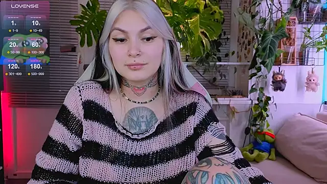 jelya sg online show from October 27, 2025, 3:02 pm