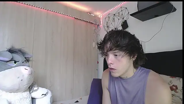 Santiago kiler online show from April 9, 2026, 3:51 pm