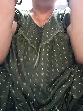 Snapshot of Kavya_XX chatting on May 8, 2026, 1:26 pm Kavya XX online show from May 8, 2026, 1:26 pm