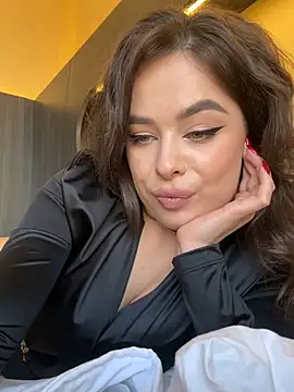 MistressMilana online show from January 13, 2026, 1:04 pm