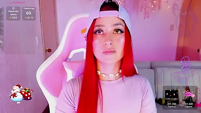 Snapshot of Mia-Bloom chatting on November 11, 2025, 3:01 am Mia-Bloom online show from November 11, 2025, 3:01 am