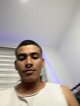 Snapshot of sorry-mom69 chatting on November 1, 2025, 8:25 pm sorry-mom69 online show from November 1, 2025, 8:25 pm