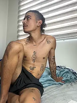 sorry-mom69 online show from April 8, 2026, 3:57 pm