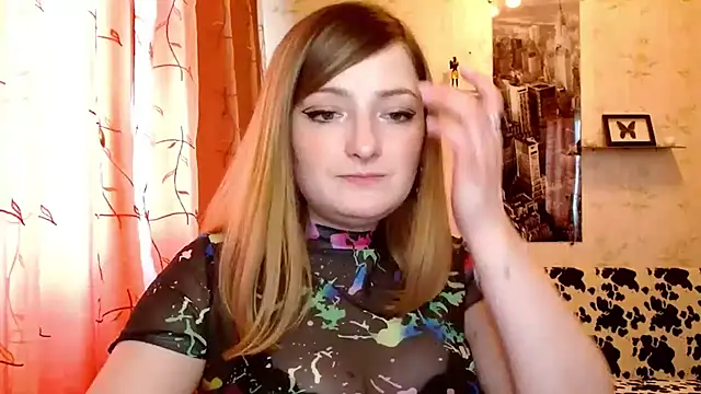 Snapshot of Arielsssplash chatting on February 28, 2025, 11:03 am Arielsssplash online show from February 28, 2025, 11:03 am