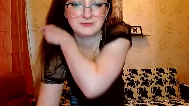 Snapshot of Arielsssplash chatting on January 16, 2025, 11:04 am Arielsssplash online show from January 16, 2025, 11:04 am