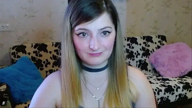 Snapshot of Arielsssplash chatting on October 7, 2025, 1:56 pm Arielsssplash online show from October 7, 2025, 1:56 pm