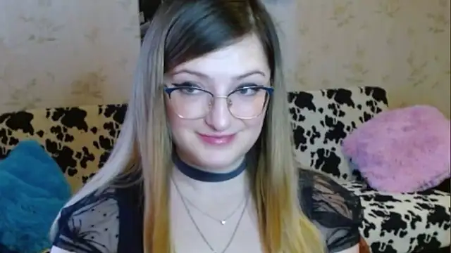 Snapshot of Arielsssplash chatting on October 9, 2025, 7:20 am Arielsssplash online show from October 9, 2025, 7:20 am