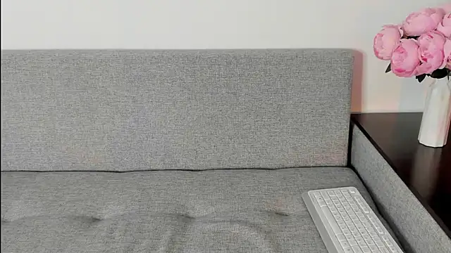 Snapshot of miss_emily_ chatting on October 18, 2025, 11:07 pm miss emily  online show from October 18, 2025, 11:07 pm