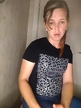 loveis007 online show from September 10, 2025, 7:46 pm