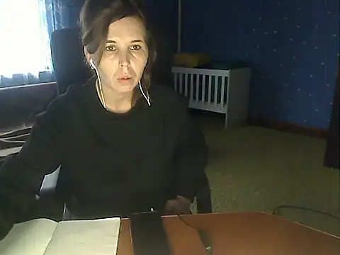 Snapshot of loveis007 chatting on November 7, 2025, 10:31 am loveis007 online show from November 7, 2025, 10:31 am