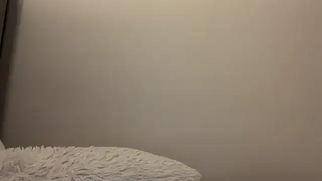 Snapshot of VannaDon chatting on March 3, 2026, 10:17 pm VannaDon online show from March 3, 2026, 10:17 pm