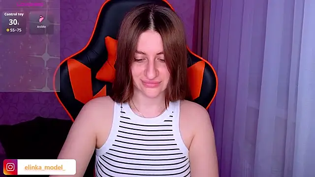 Snapshot of Elishka_ chatting on May 12, 2026, 8:04 pm Elishka online show from May 12, 2026, 8:04 pm