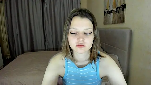 SoniNesti online show from October 21, 2025, 2:49 pm