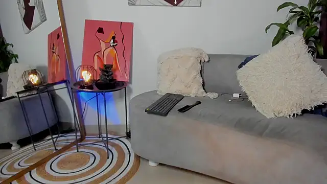 Snapshot of sweet_mia23 chatting on November 2, 2025, 6:40 am sweet mia23 online show from November 2, 2025, 6:40 am