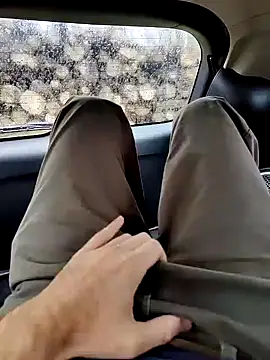 Snapshot of Boring_one chatting on January 8, 2025, 10:48 am Boring one online show from January 8, 2025, 10:48 am