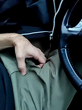 Snapshot of Boring_one chatting on January 20, 2025, 7:04 am Boring one online show from January 20, 2025, 7:04 am