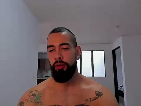 Snapshot of Matheusbeard chatting on September 12, 2025, 9:58 pm Matheusbeard online show from September 12, 2025, 9:58 pm