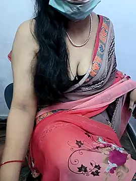 Snapshot of sangeetha4bide chatting on October 4, 2025, 1:12 pm sangeetha4bide online show from October 4, 2025, 1:12 pm