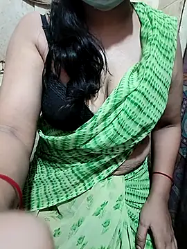 Snapshot of sangeetha4bide chatting on September 27, 2025, 4:57 pm sangeetha4bide online show from September 27, 2025, 4:57 pm